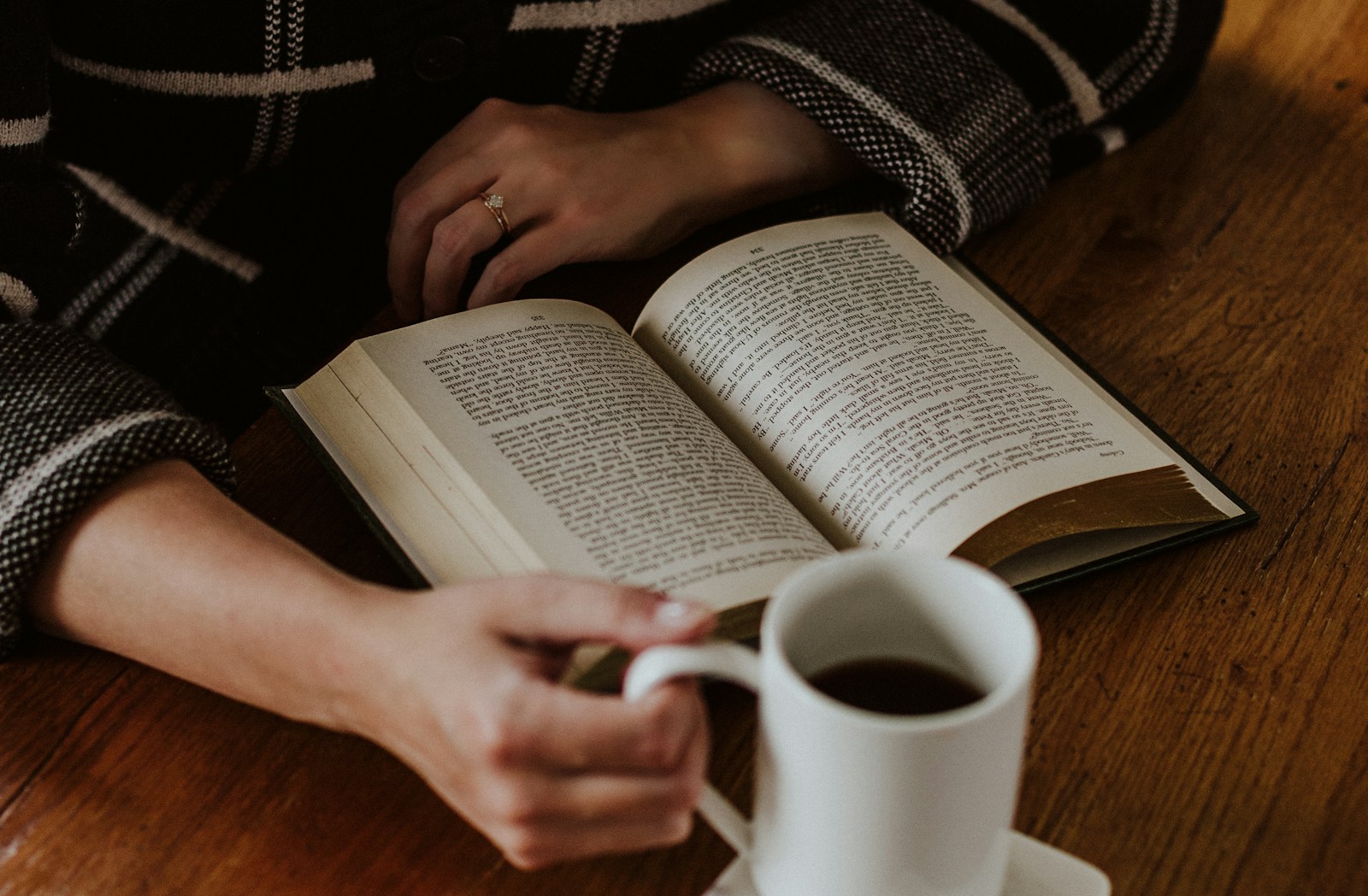 A quiet setting for reading